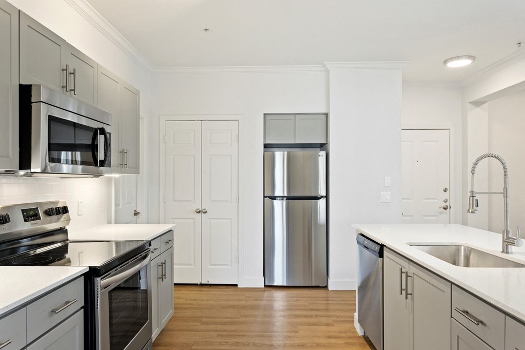 Painted Trails Renovated Kitchen with Storage and Dishwasher