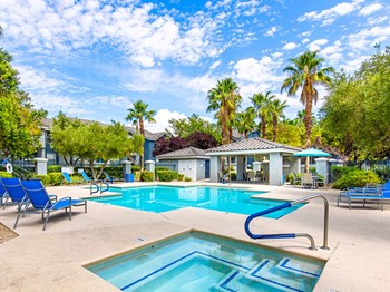 Palms at Peccole Ranch Outdoor Pool with Lounge Chairs Palms at Peccole Ranch Outdoor Pool with Lounge Chairs - Photo Gallery 3
