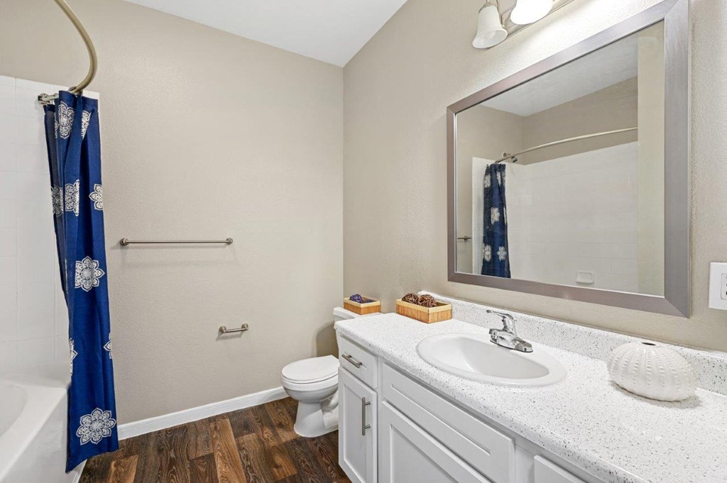 Park North Apartments Model Bathroom with Bathtub