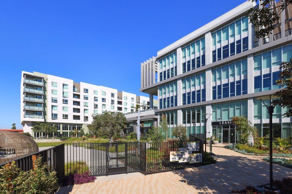 the building in which the apartment is located