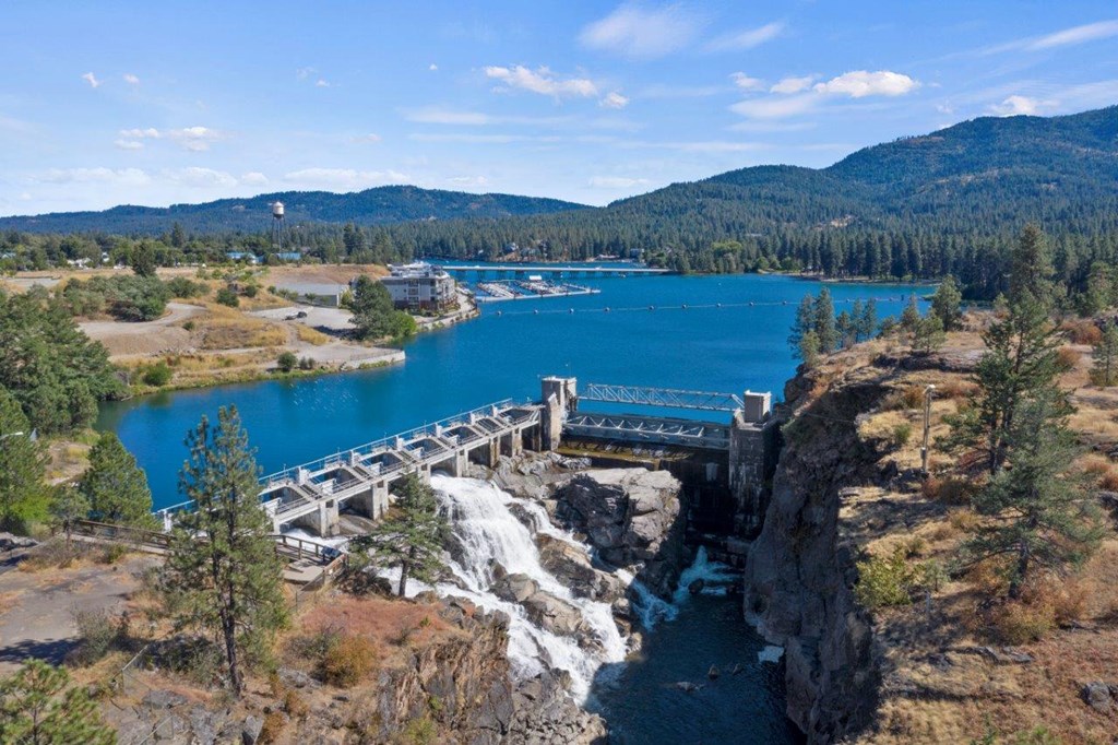 Beautiful View of Body of Water Near Peaks at Falls Park