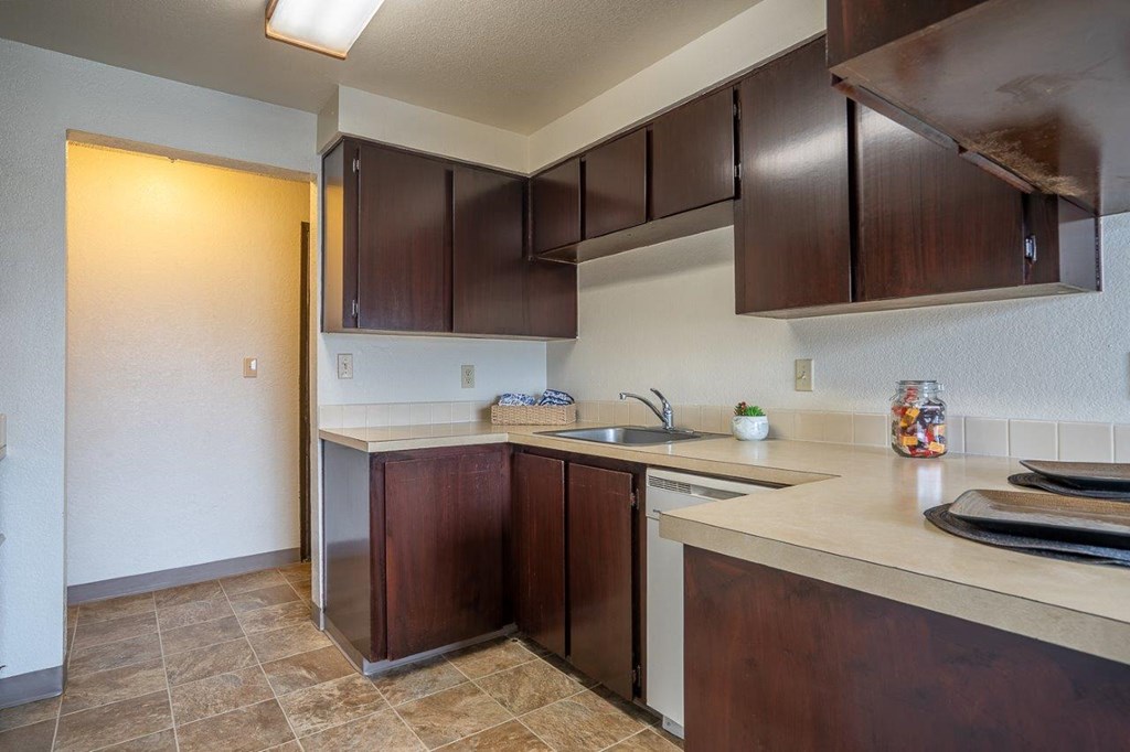 Phoenix Manor Seville Kitchen