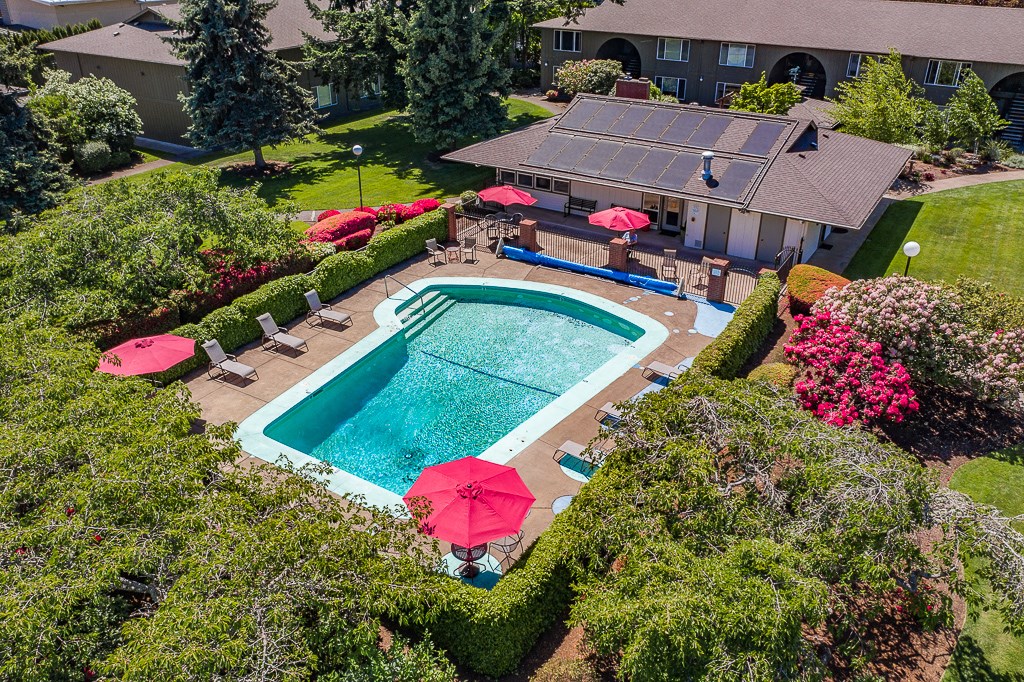 The Clairmont Apartments in Eugene, OR