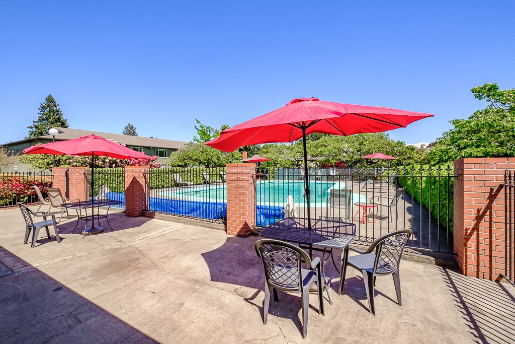 The Clairmont Apartments in Eugene, OR