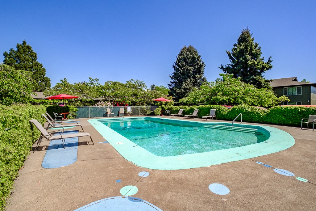 The Clairmont Apartments in Eugene, OR