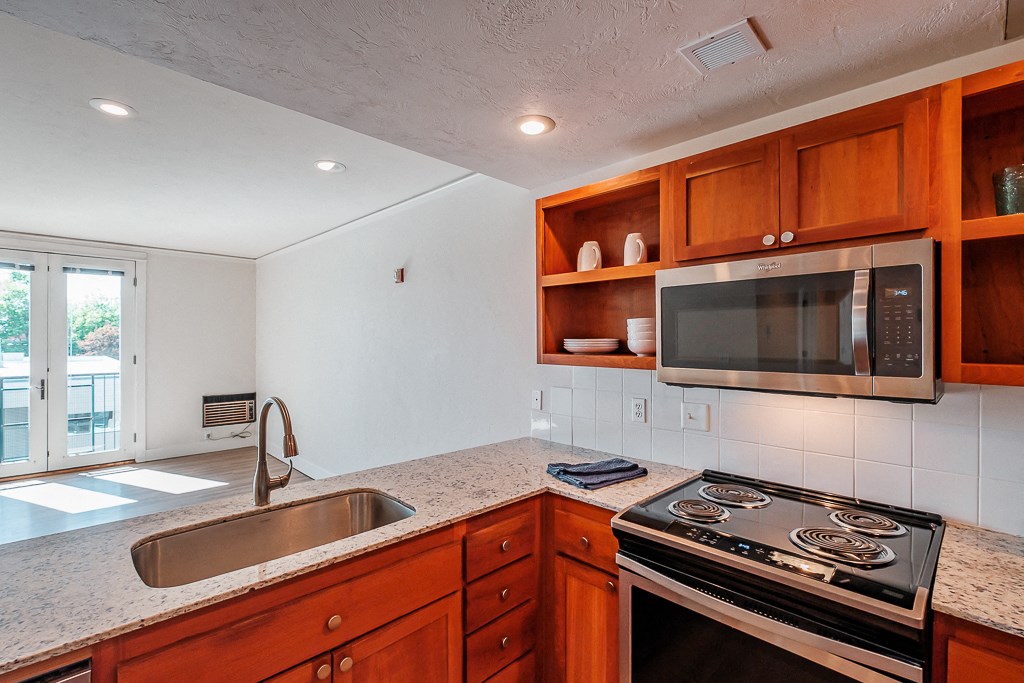 1 Bedroom Reno at High Street Terrace in Eugene, OR