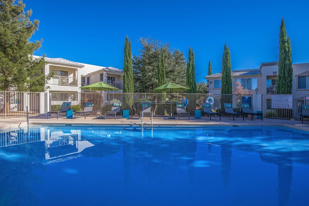 Port Royale Luxury Apartment Homes in Sierra Vista, Arizona Pool with Lounge Chairs