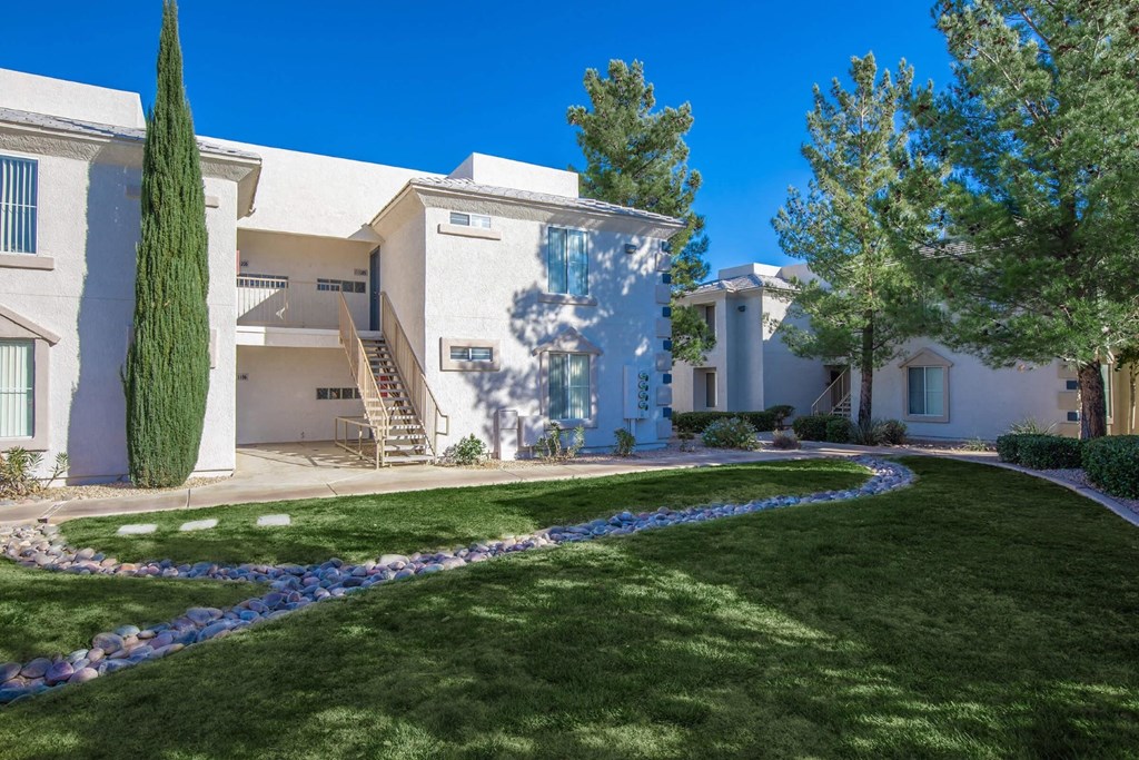 Port Royale Luxury Apartment Homes in Sierra Vista, Arizona Exterior