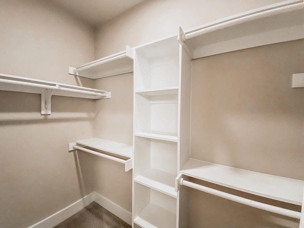 Presidio at River East Walk-In Closet with Shelves