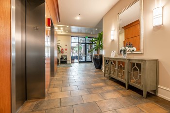 WA_Seattle_UptownQueenAnne_Lobby Elevator Bank - Photo Gallery 6