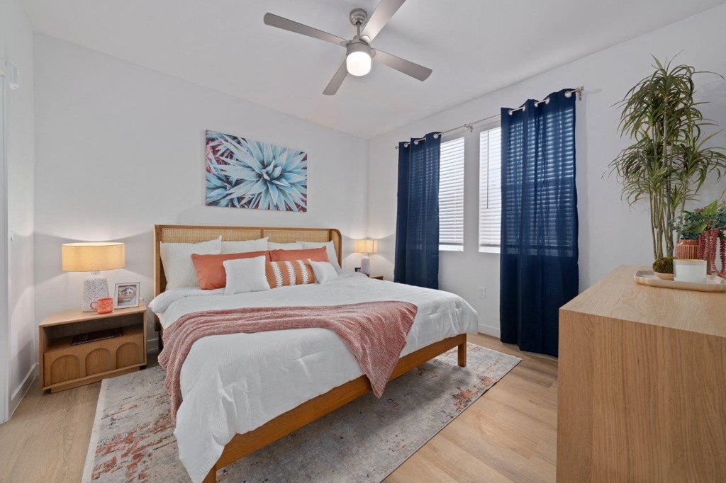 Radia Avondale Station