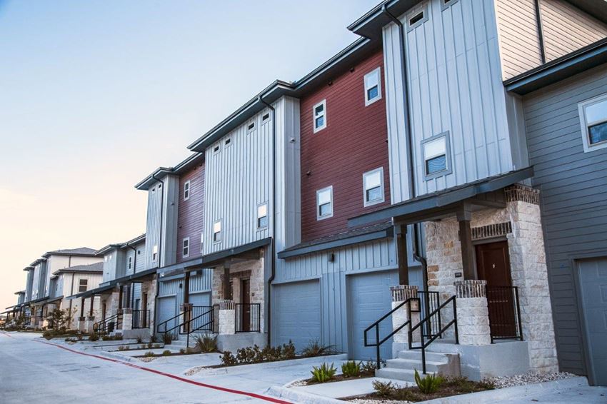 Redbird Ridge Apartments, 14625 Potranco Road, San Antonio, TX - RentCafe