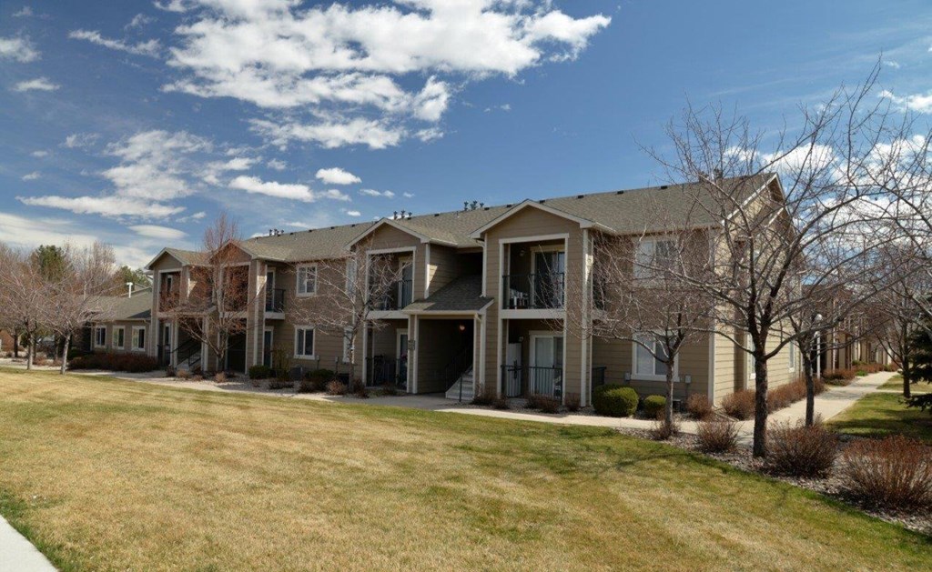 Reflections Apartments Exterior