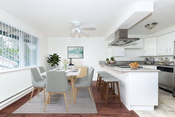 Meadowland_Portland_OR_Renovated_DiningRoom_Kitchen - Photo Gallery 2