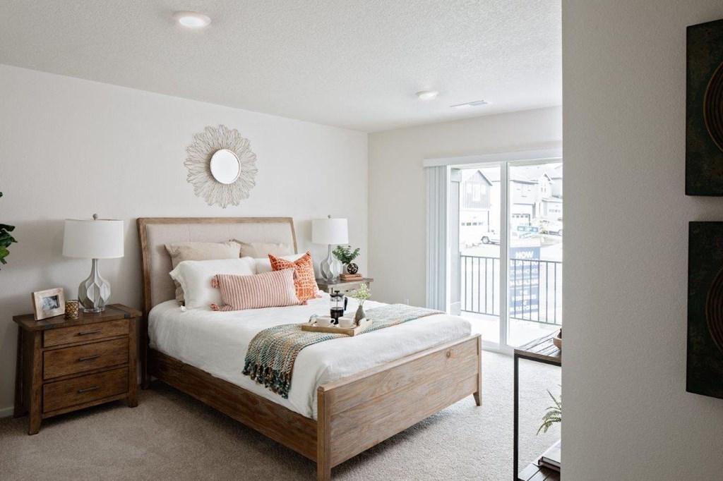 Residences at Butler Creek Model Bedroom
