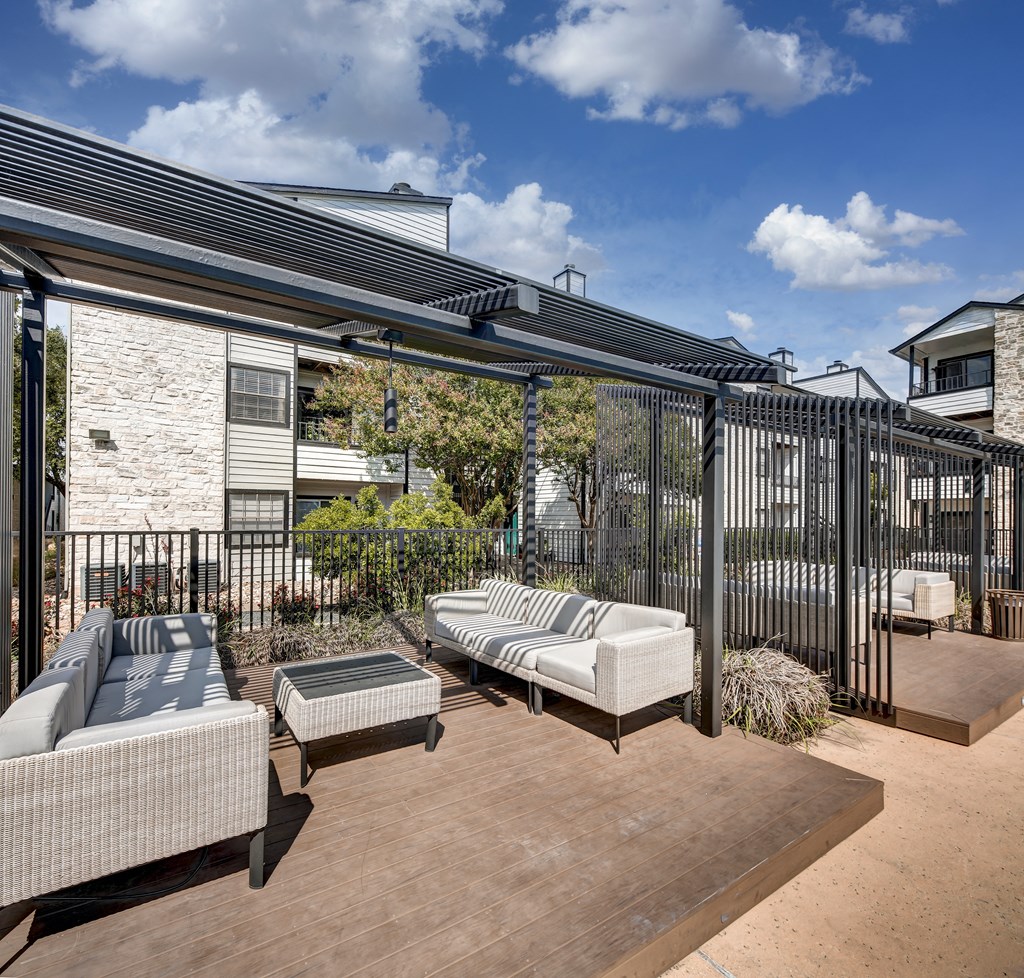 Retreat at Barton Creek Apartments Cabanas