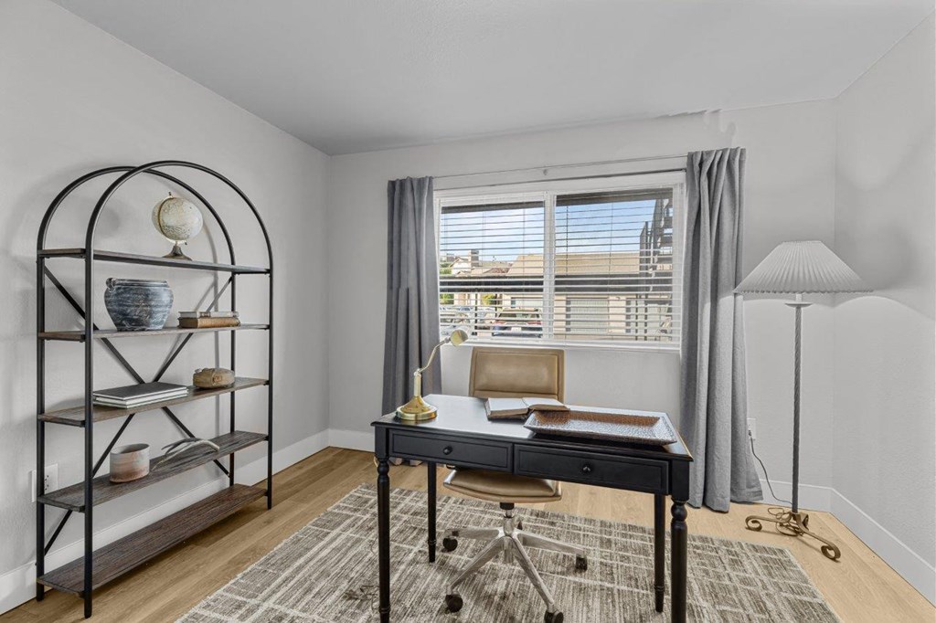 Riverpointe Apartments in Richland, Washington Model Home Office
