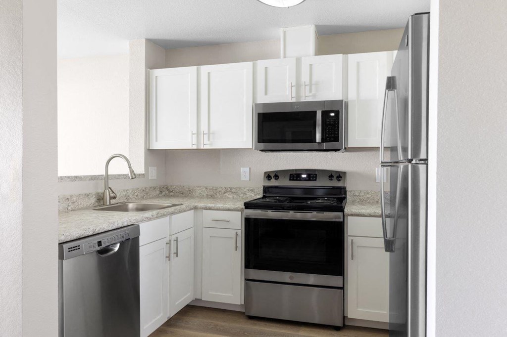 Riverpointe Apartments Model Kitchen