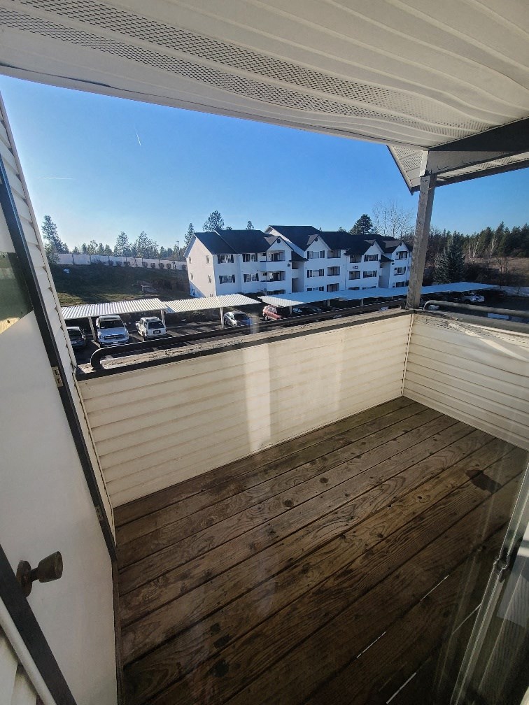 GoGo West Model patio