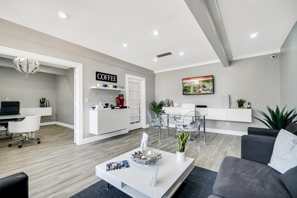 SITE Scottsdale Office and Clubhouse