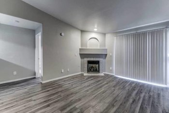 SITE Summit North Living Room with Fireplace - Photo Gallery 5