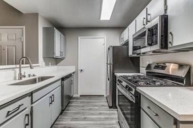 SITE Summit North Model Kitchen