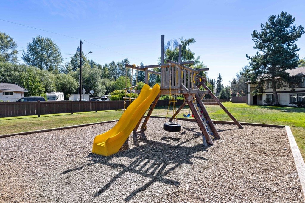 Saratoga Apartments in Everett, Washington Playground