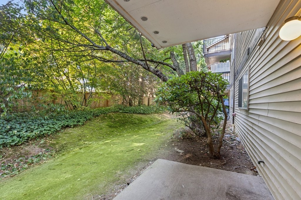 Private Patio at Saratoga, Everett, Washington