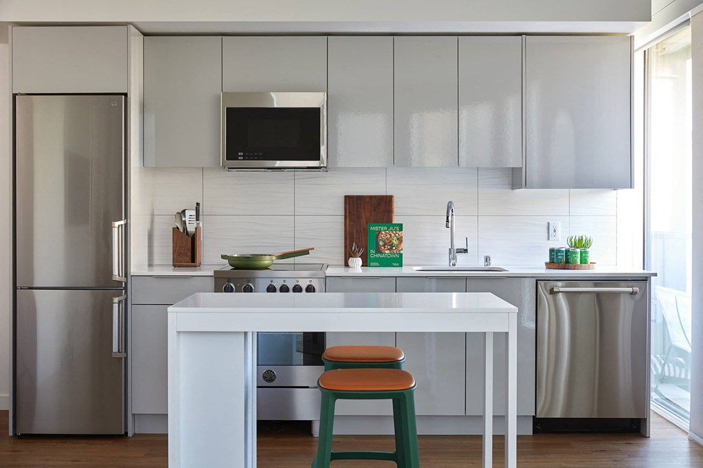 The Shoresmith Model Kitchen and Dining Room