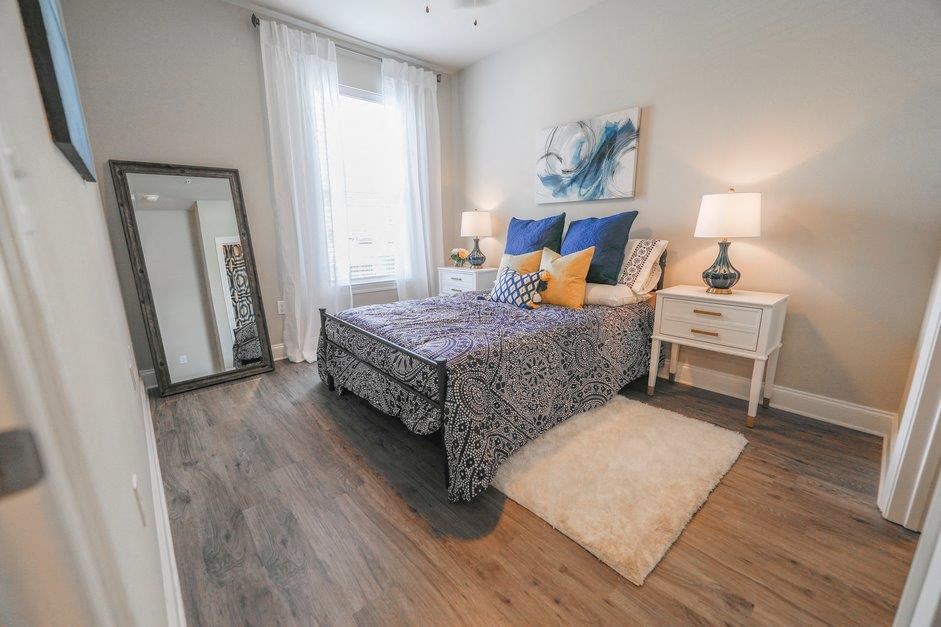 Silver Oaks Model Bedroom