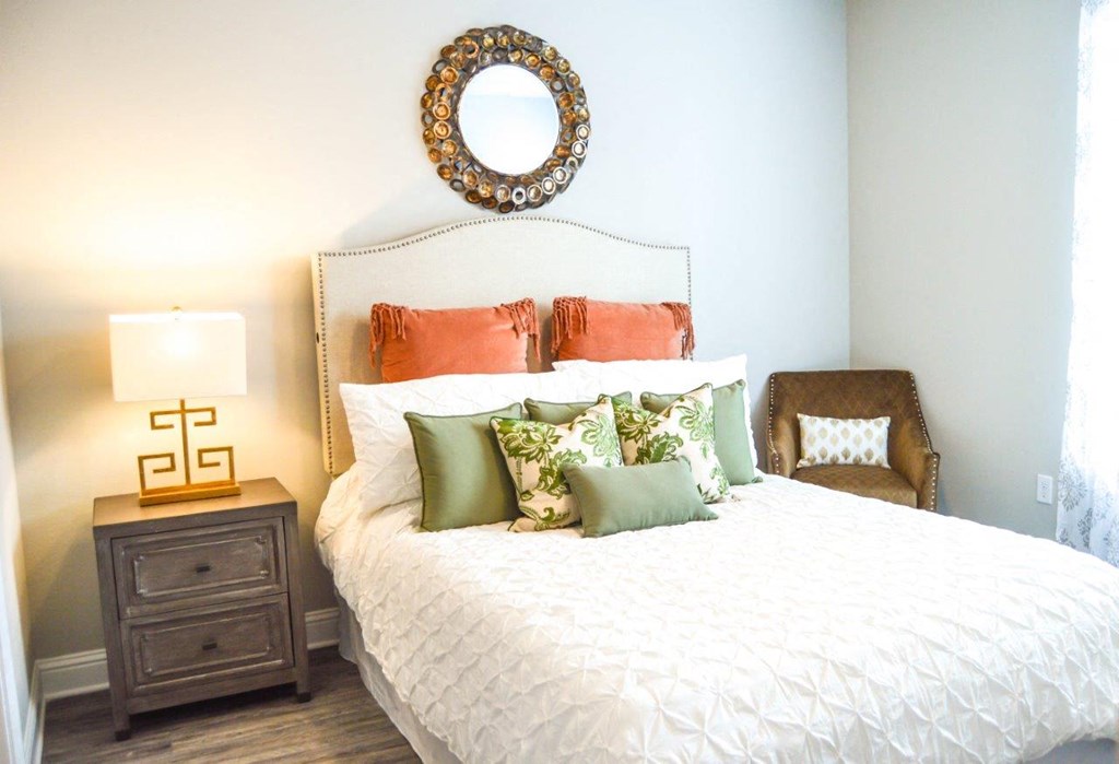 Silver Oaks Model Bedroom