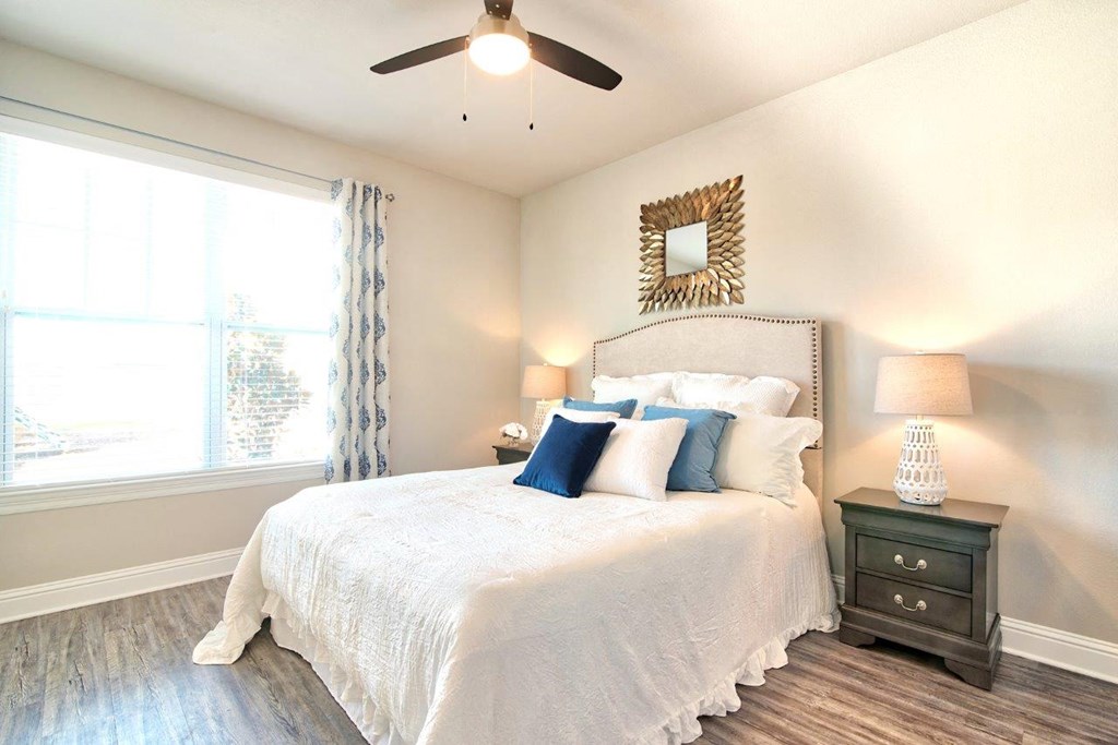 Silver Oaks Model Bedroom