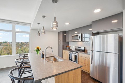 875 NE 27Th Avenue Studio Apartment for Rent