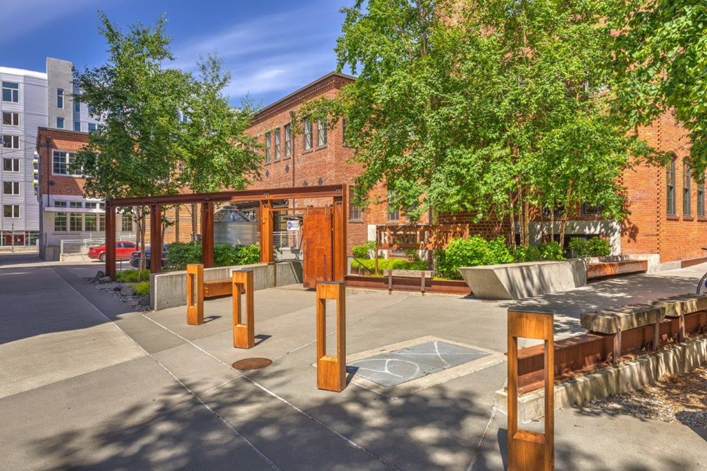 the building in which the apartment is located