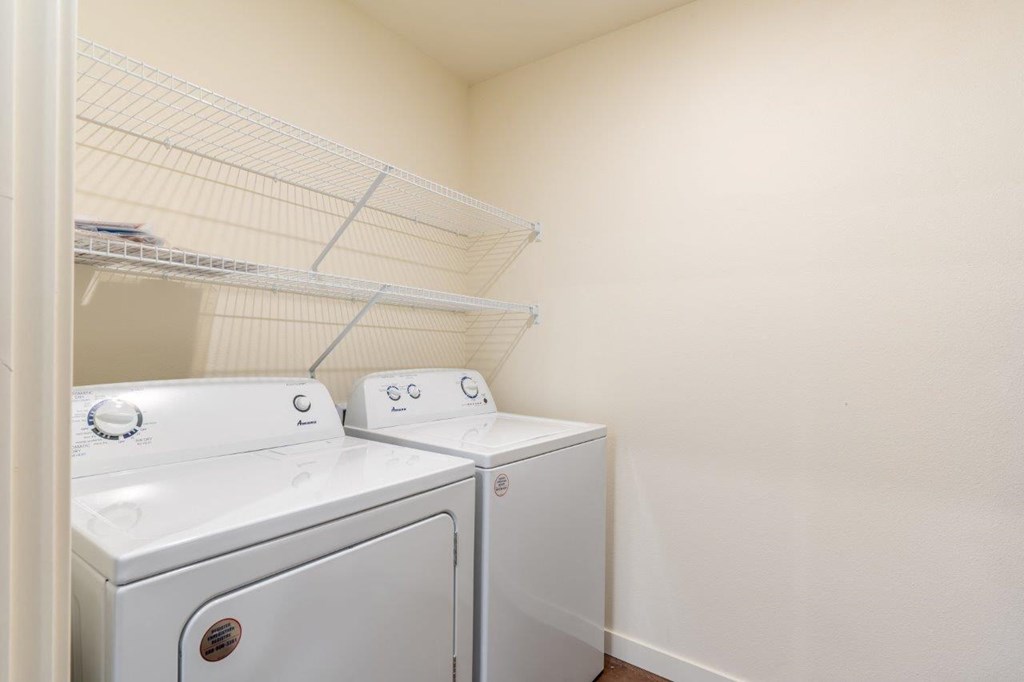 Stillwater Crossing Laundry Room