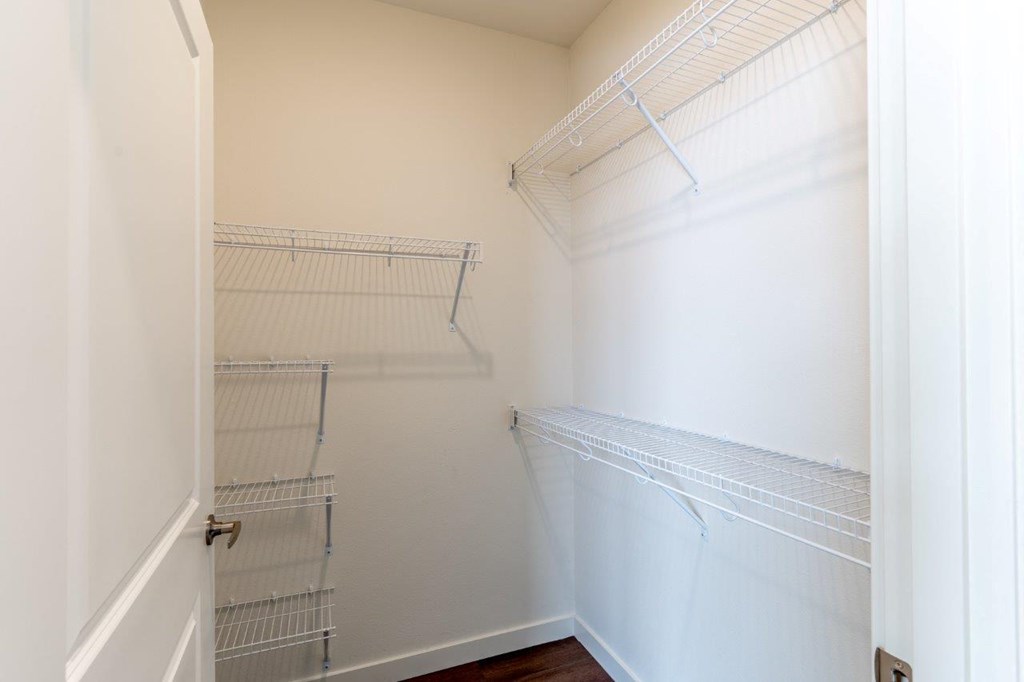 Stillwater Crossing Walk-In Closet