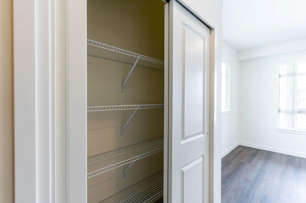 Stillwater Crossing Closet and Bedroom