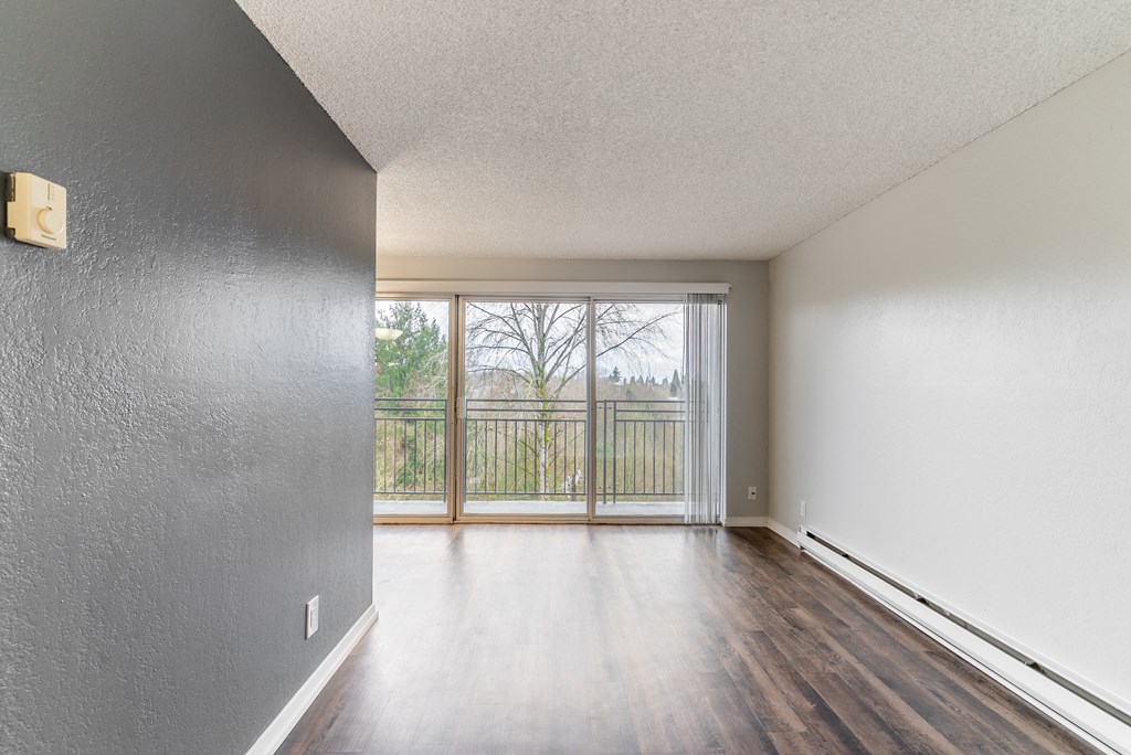 Luxe at Meridian Apartments Living Room