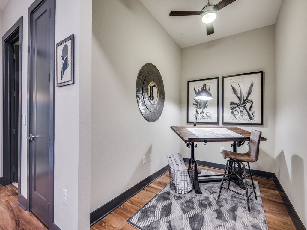 the private study area at the district flats apartments in lenexa, ks