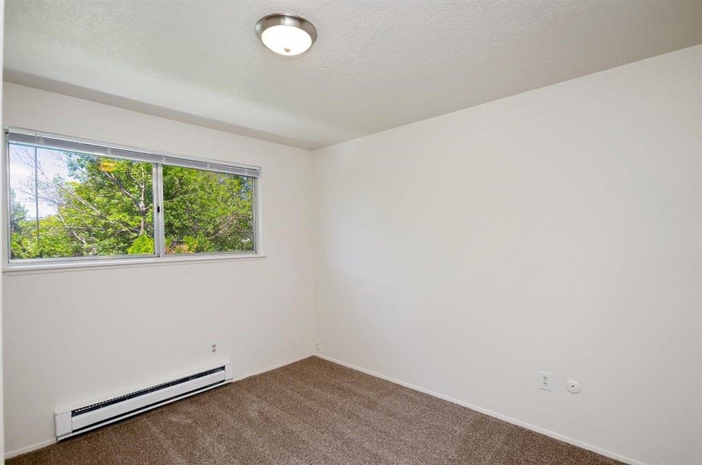 Sugar Pine Townhomes in Boise, Idaho Bedroom