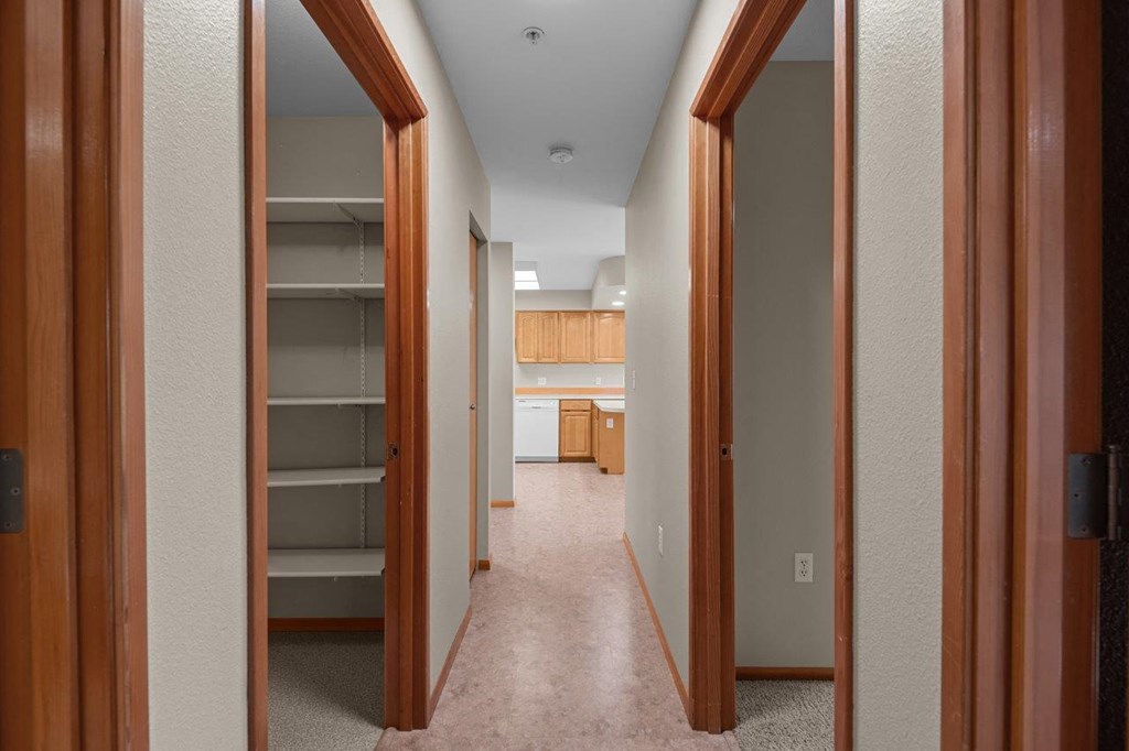 Sycamore Apartments in Walla Walla, Washington Hallway