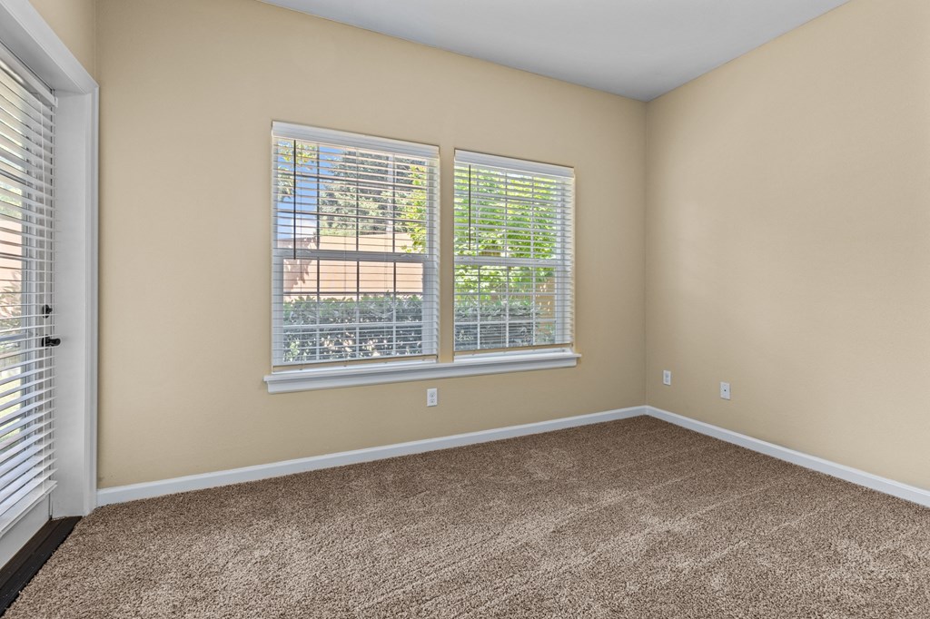 Little Tuscany Apartments & Townhomes - Townhome Bedroom