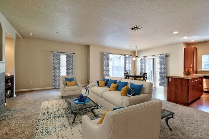 Sunset Crossing stage living room - Photo Gallery 1