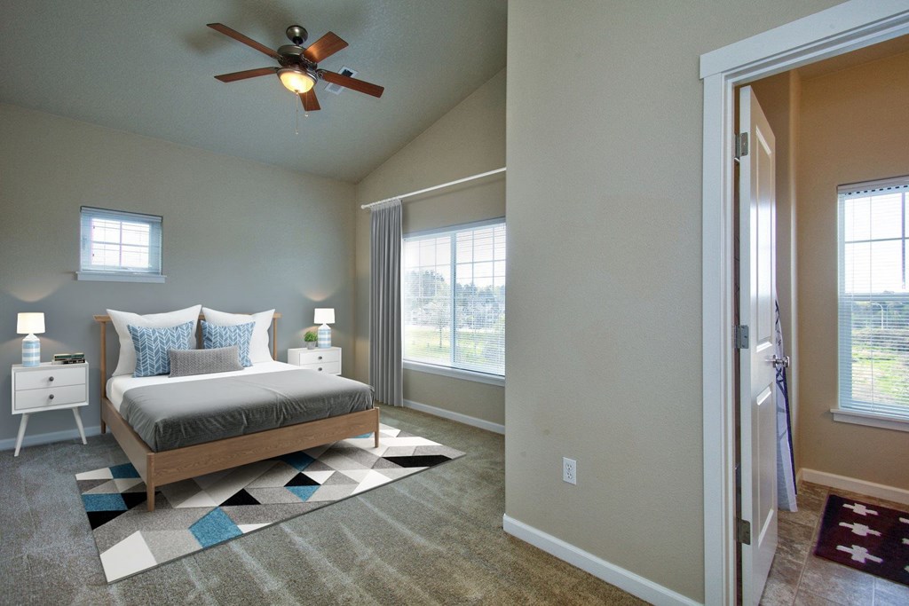 Creekview Crossing Apartments staged bedroom