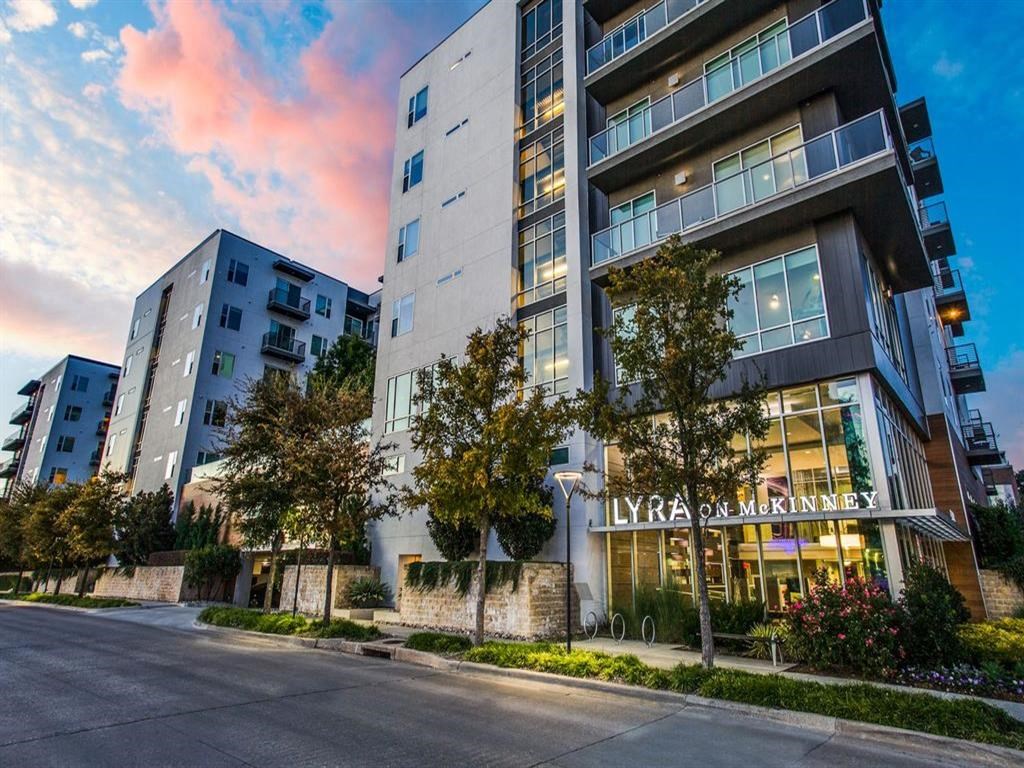 Lyra on McKinney Exterior Street View