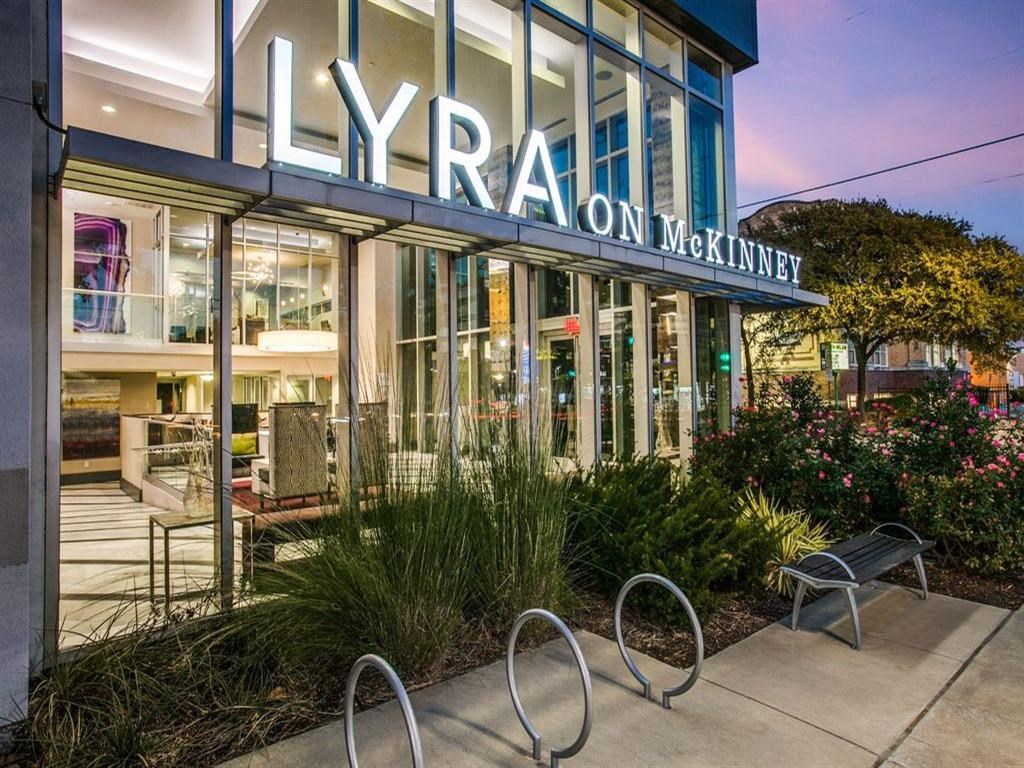 Lyra on McKinney Exterior