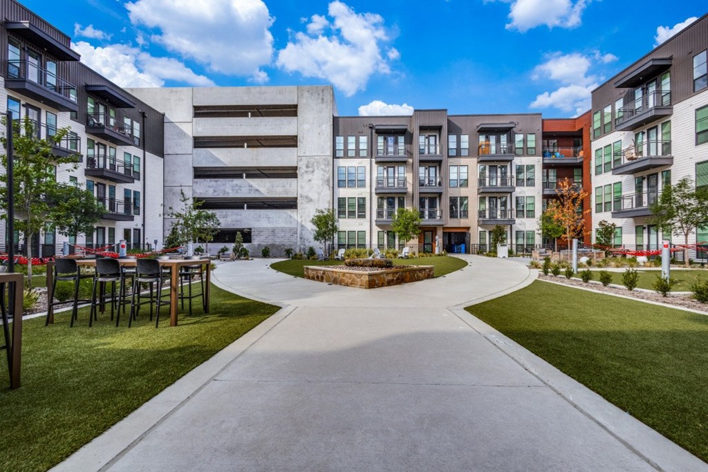 Tapestry At The Realm