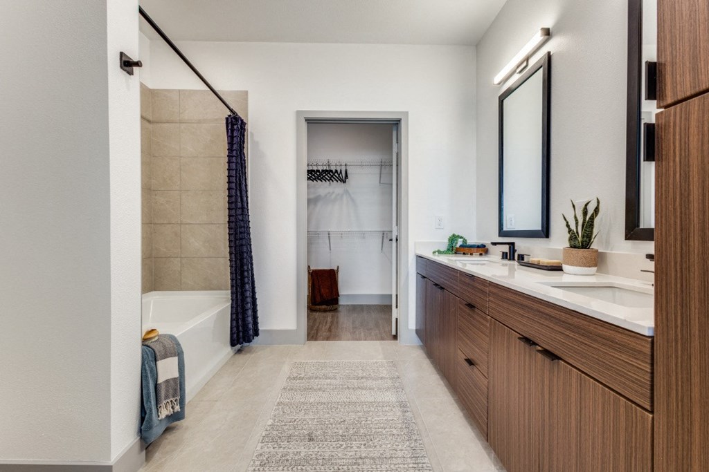 Tapestry At The Realm