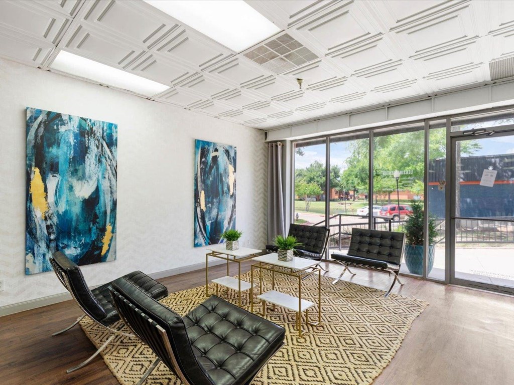 The Annex Clubhouse Entrance