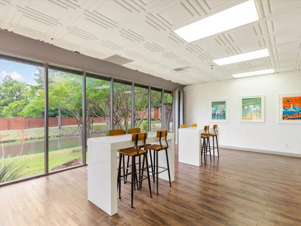 The Annex Clubhouse Lounge